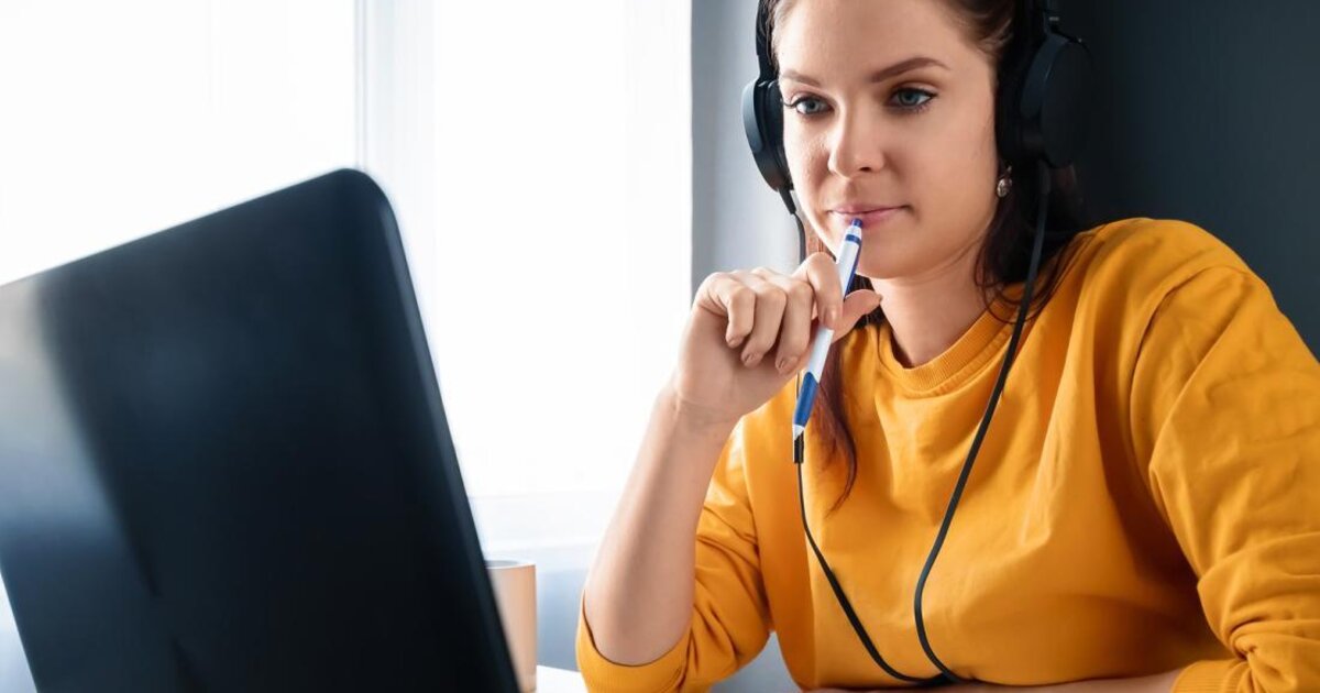 Diplomas con micro-credenciales: especialización académica y competitividad laboral